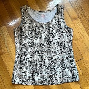 Snake skin tank